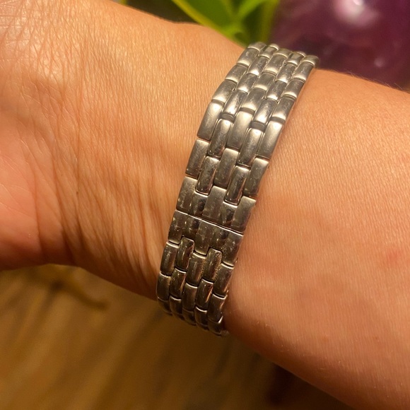 MOVADO Museum Ladies Stainless Steel 28mm Watch 84 E4 0823 - Picture 7 of 8